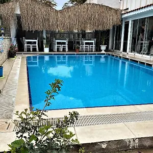 Oda ve Kahvaltı Eldoris Butik, Alaçatı